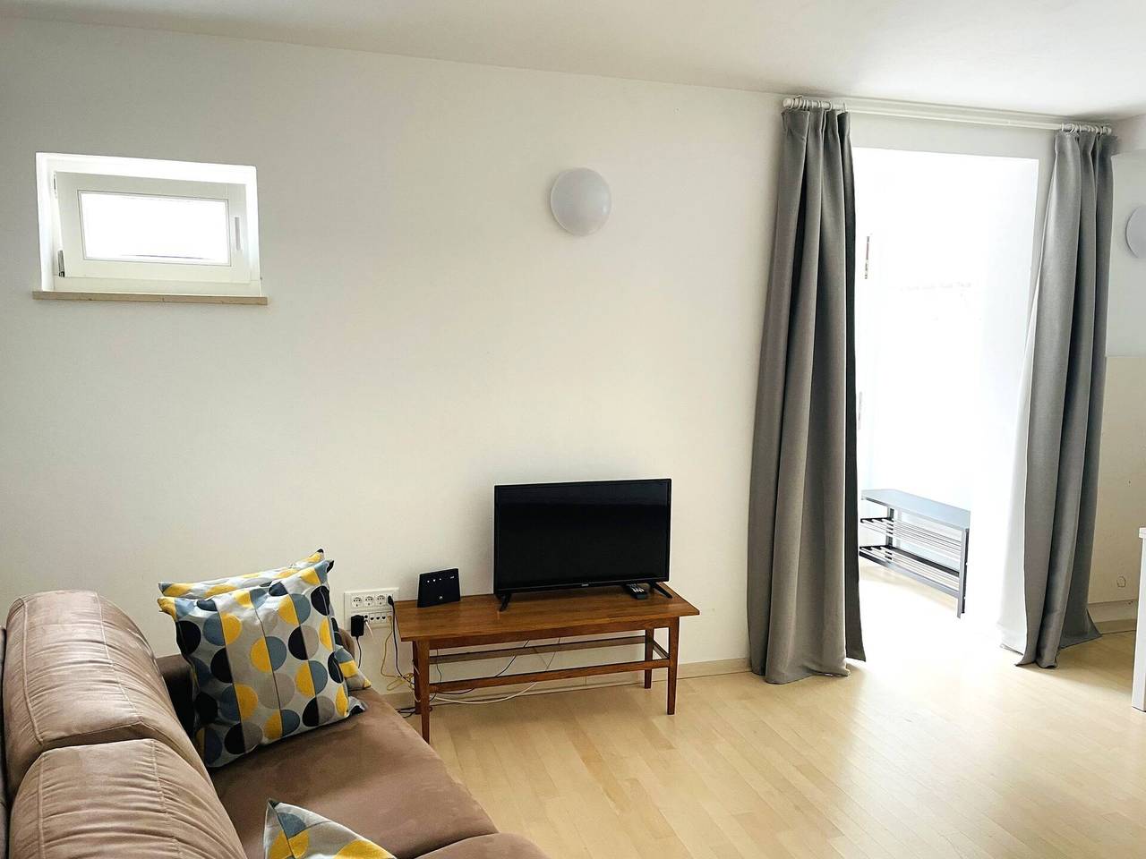 Ganze Wohnung, Studio Apartment Meratti - im Altstadt von Baška, 200 m vom Strand entfernt in Baska, Krk