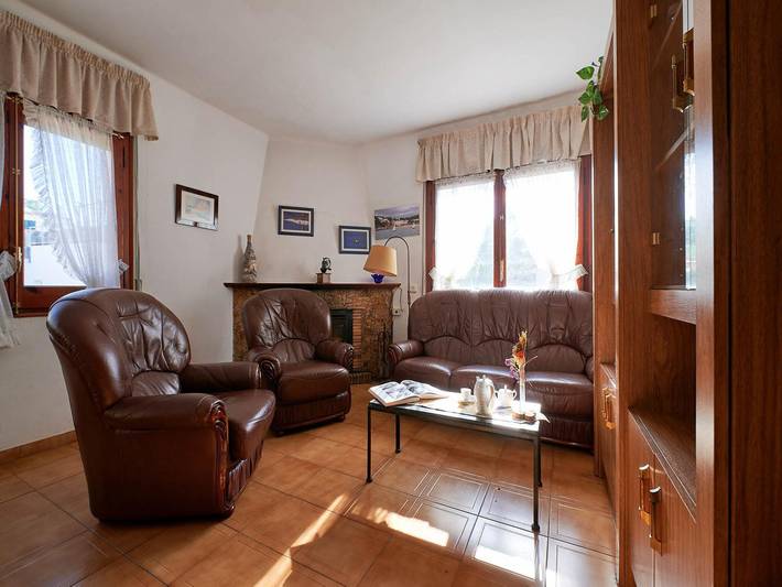 Holiday rental for 7 people, with terrace and garden, child-friendly in Llafranc