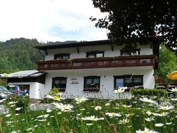 Ferienwohnung für 2 Personen, mit Garten und Balkon in Schoppernau