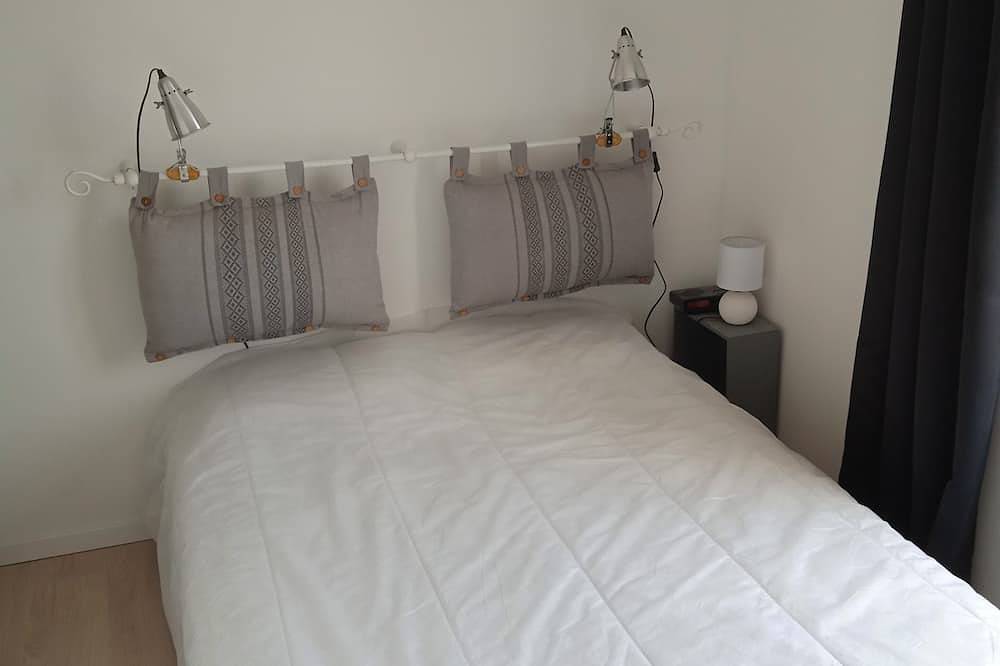 Charming Mersoise house 7 minutes walk from the beach with private covered parking in Mers-les-Bains, Región de Abbeville