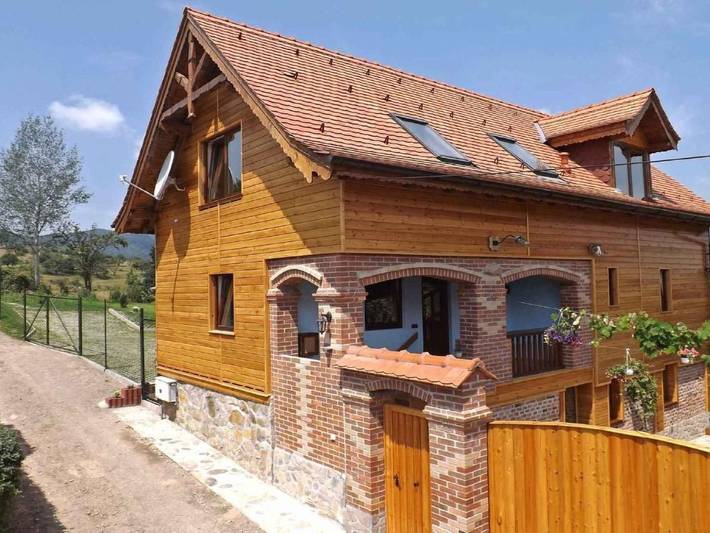 Ganze Wohnung, Casa Zollo 2 - kuschelige Fewo in den Hügeln in Vale