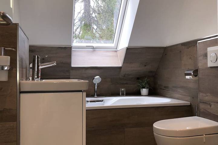 Exklusives und modernes Ferienhaus \"Stora älg\" direkt am See  365 Tage im Jahr! in Värmland