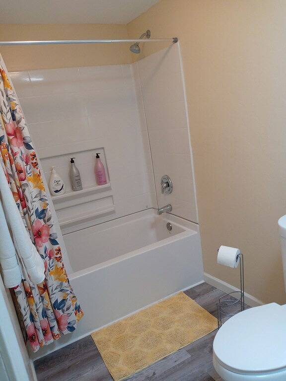 Charm remodeled 2b 2b with 2/p space only 7 minutes from down town in Pima County