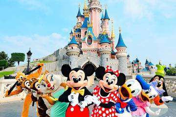 Location de vacances pour 11 personnes, avec jardin et terrasse à Coupvray