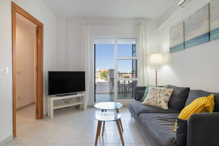 Entire apartment, Apartamento Milo: vistas al mar, Wi-Fi y aire acondicionado in Playa de los Bateles (Conil de la Frontera), Conil de la Frontera