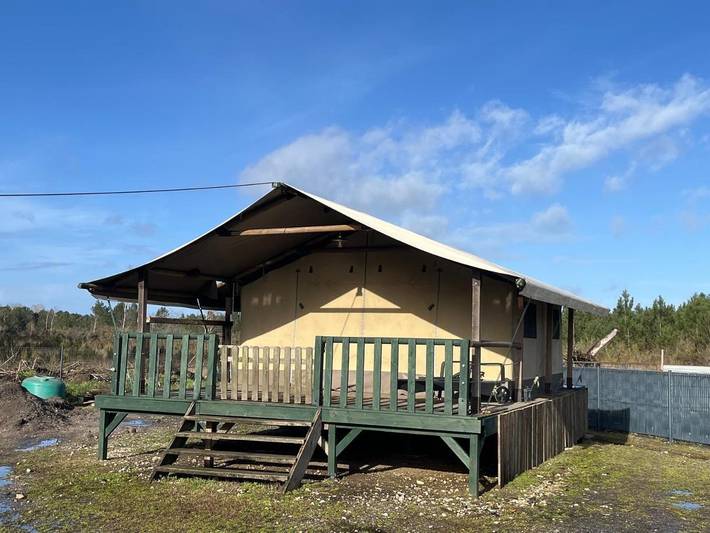 Location de vacances pour 3 personnes, avec Terrasse ainsi que Jardin et Vue à Arsac