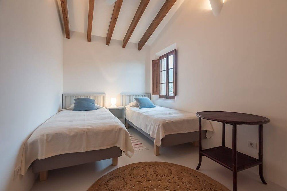 Eleganten Stadthaus mit eigenem Pool in Valldemossa, Mallorca Westen