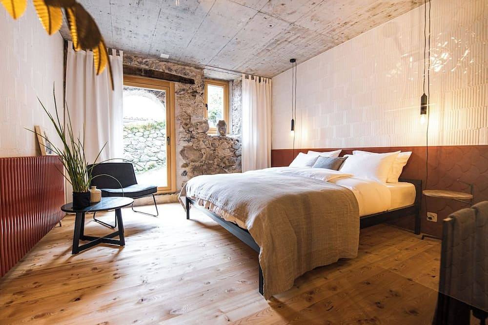 Ganze Wohnung, Tremondi Boutique Bnb & Restaurant, (Quinten). Regenbogenforelle in Walensee (Heidiland), Quarten