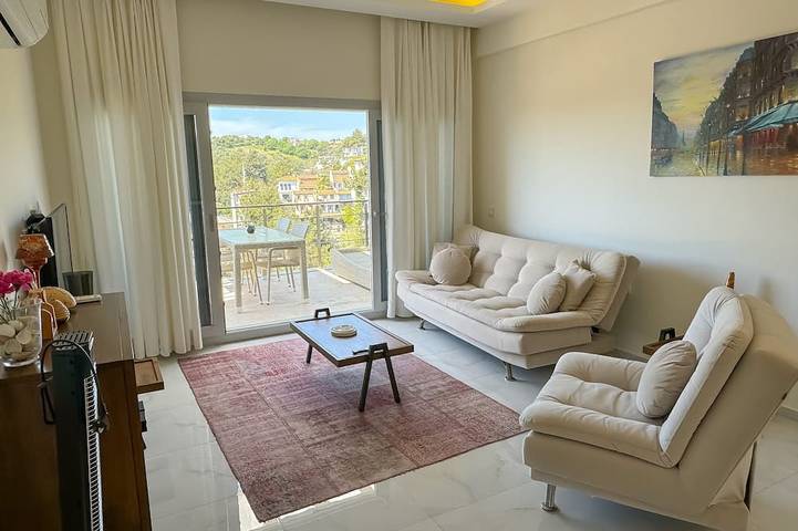 Holiday rental for 4 people, with pool and balcony as well as garden in Kusadasi