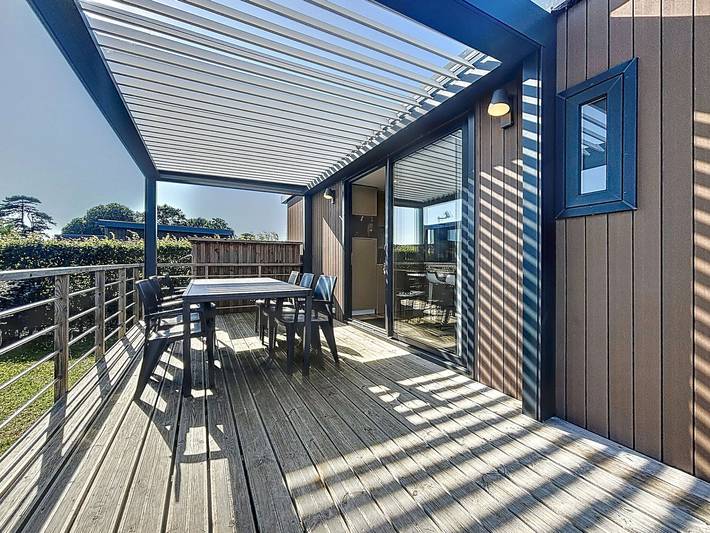 Camping pour 6 personnes, avec piscine et terrasse, animaux acceptés à Jullouville