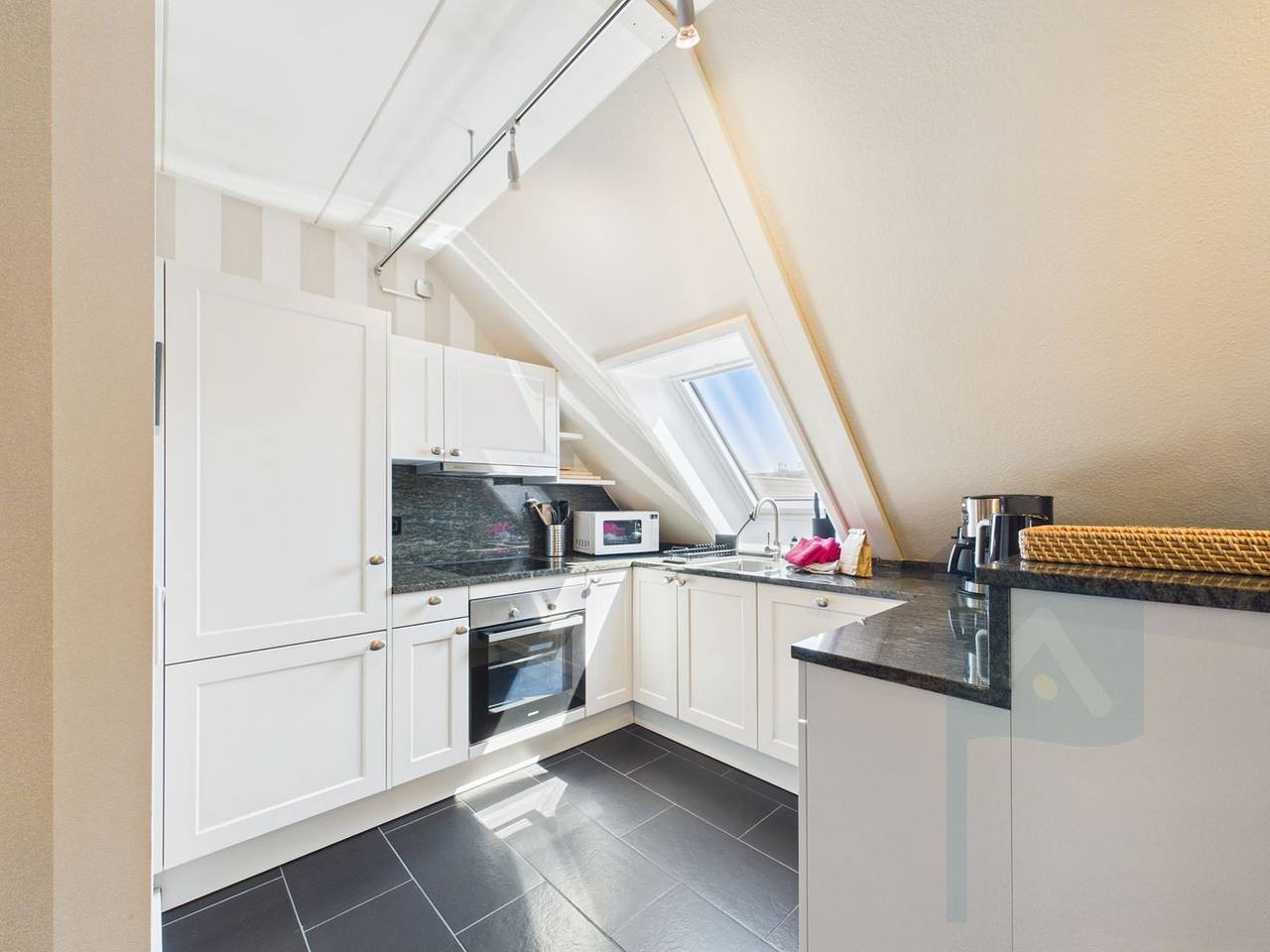 Ganze Wohnung, Eine traumhafte Wohnung mit riesigem, überdachten Balkon in Midlum, Föhr