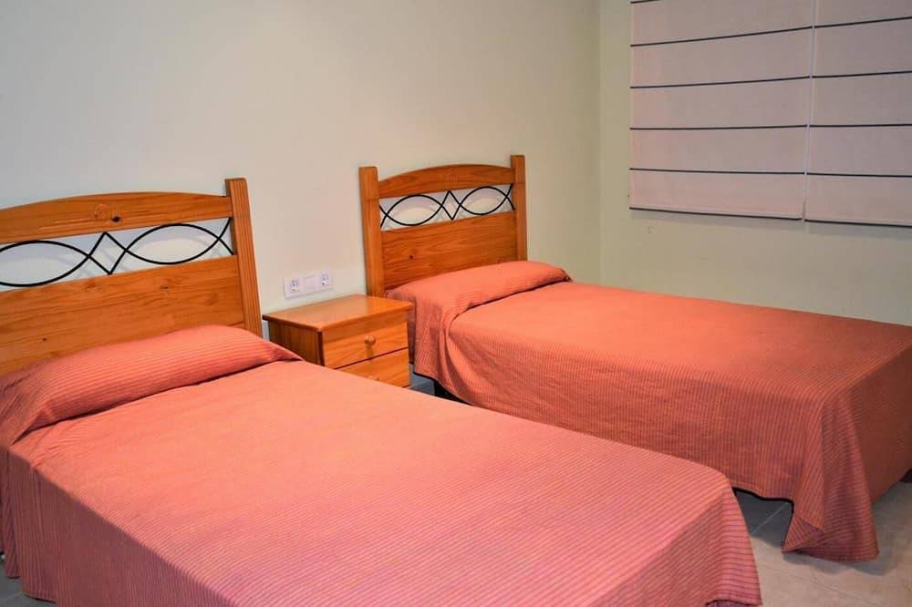 Apartamento entero, Pintor Mir - Calafell in Calafell, Costa Dorada