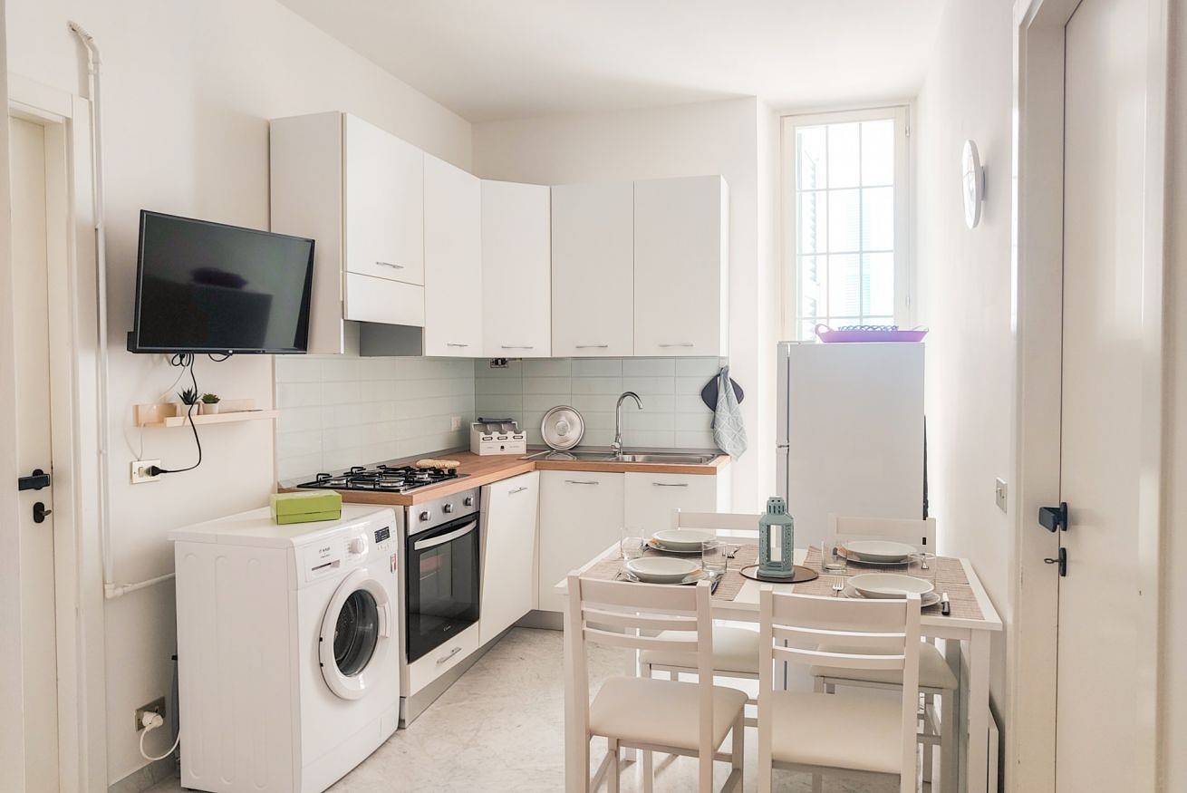 Apartamento entero, Centro Bordopineta - Apartamento de tres habitaciones en el 1er piso. in Pineto, Costa Adriatica Abruzzo