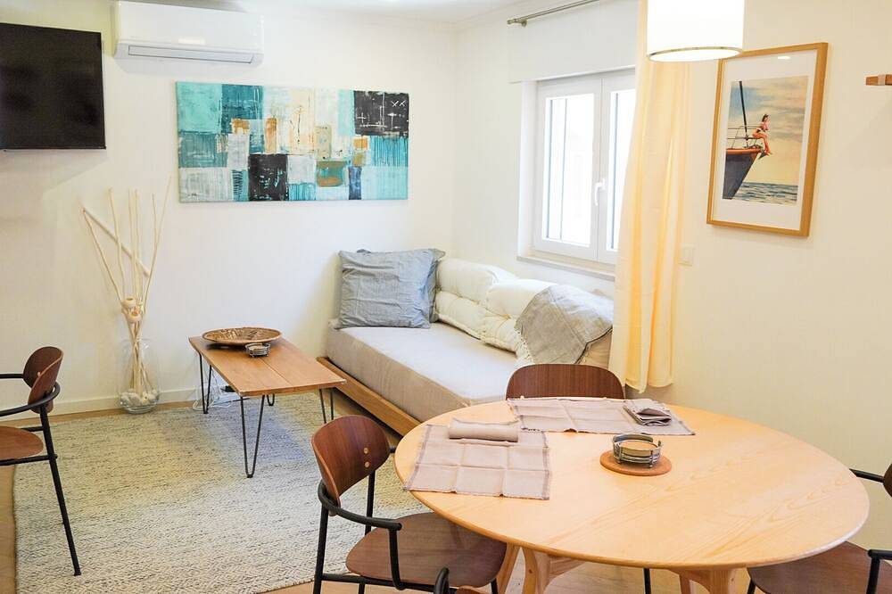 Geheel appartement, Apartment Japandi that Accepts Mascots-Terrace/Pérgula/Bbq/Private Chef 2 in Vila Nova de Milfontes, Costa Alentejana