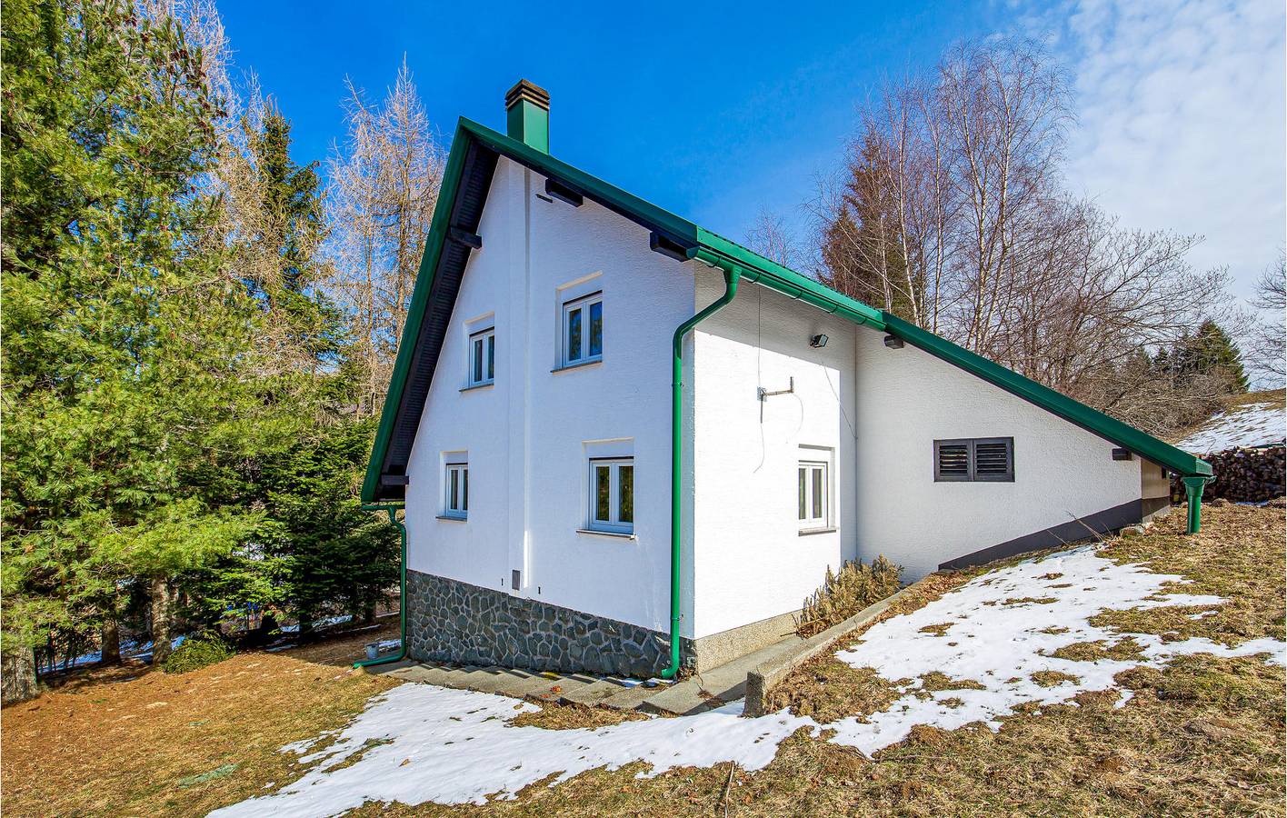 Holiday home for 6 people with terrace in Mrkopalj, Primorje-Gorski Kotar
