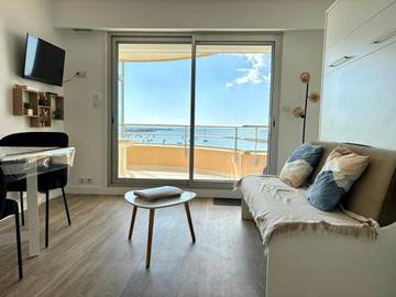 Gîte pour 2 personnes, avec terrasse et vue dans Port D Echouage Pornichet