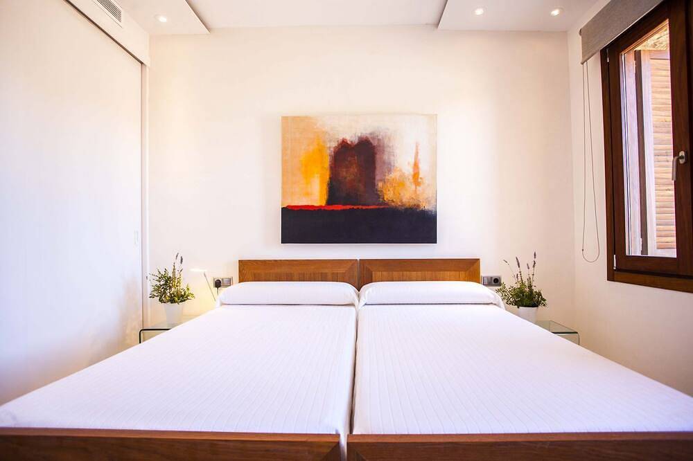 Lavanda en Can Corda, Chalet 4 Dormitorios 4 Baños con piscina en Cap de Barbaria Formentera in Formentera, Balearen