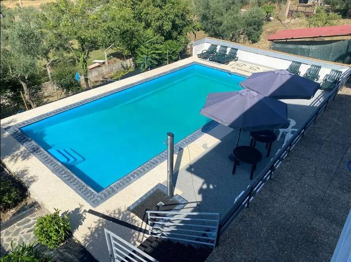Location de vacances pour 23 personnes, avec piscine et terrasse dans Macedo de Cavaleiros