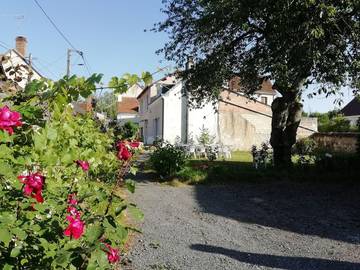 Gîte pour 8 personnes, avec terrasse et jardin à Saint-Aignan