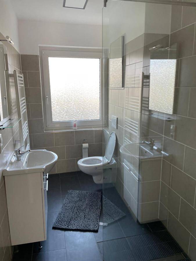 Ferienwohnung für 5 Personen, mit Balkon und Garten in Remscheid - 2