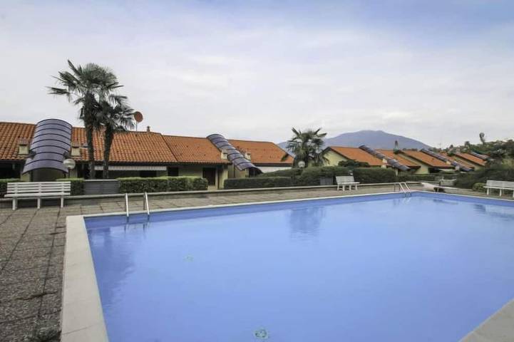 Ferienwohnung für 4 Personen, mit Pool und Garten - 1