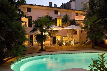 Gîte pour 8 personnes, avec jardin et balcon à Camps-la-Source
