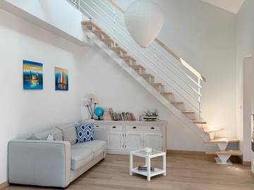 Villa pour 10 personnes, avec terrasse et jacuzzi, animaux acceptés à La Rochelle