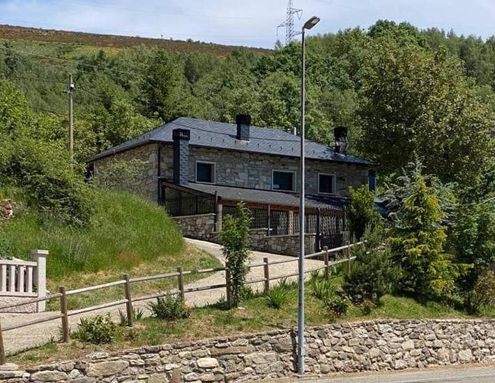 Chalet para 8 personas, con vistas y terraza, Se admiten mascotas en Sanabria (Zamora)
