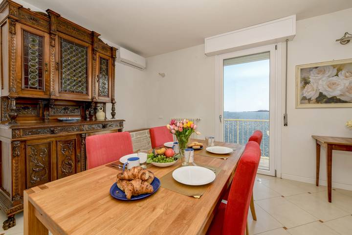 Ferienwohnung für 3 Personen, mit Balkon und Seeblick in Gardone Riviera - 4