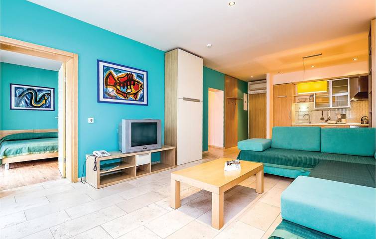 Ferienwohnung für 4 Personen, mit Pool und Garten in Selce - 3