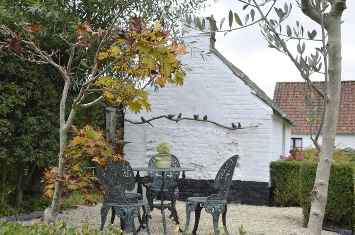 Location de vacances pour 2 personnes, avec terrasse ainsi que vue et jardin à Oostkamp - 4