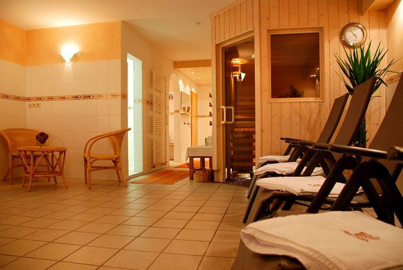 Hotel Im Winkel - Doppelzimmer mit Balkon oder Terrasse für 1-2 Personen in Langenargen, Obersee (Bodensee)