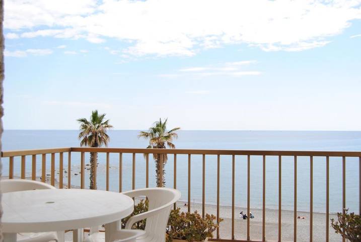 Gîte pour 4 personnes, avec balcon et vue à Vallecrosia - 2