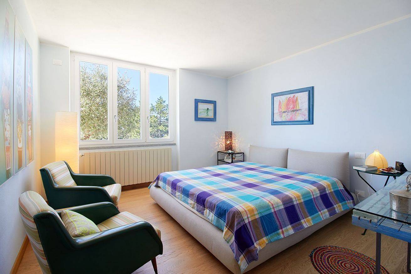 Entire apartment, Villa Pina in Magliolo, Ligurian Alps