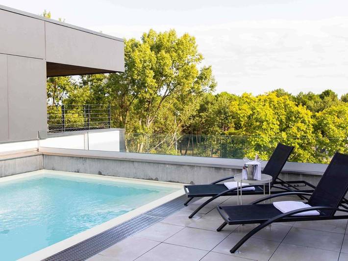 Hôtel pour 2 personnes, avec jardin ainsi que vue sur le lac et piscine dans Plage du Lac de Bordeaux - 2