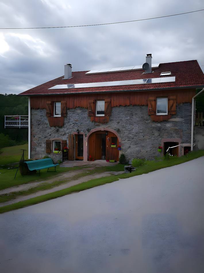Chambres d'hôtes nos racines - le tson - Chambre avec espace de travail - salon et cuisine partagée in Saulxures-sur-Moselotte, Parc naturel régional des Ballons des Vosges