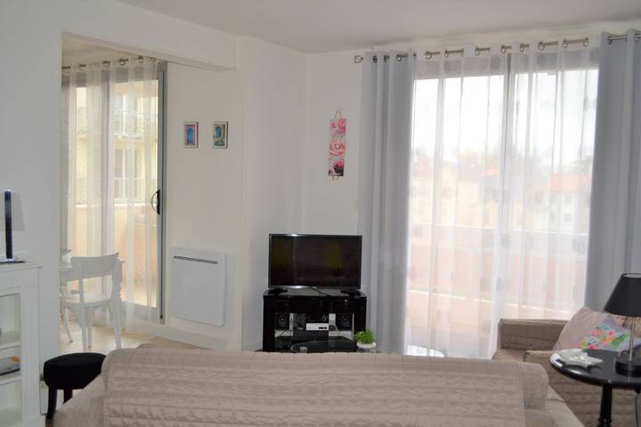 Gîte pour 2 personnes, avec terrasse à Vichy - 3