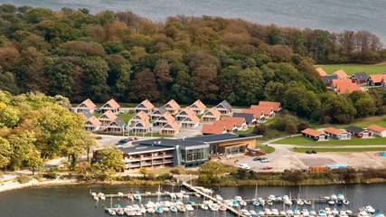 Ferienhaus für 6 Personen, mit Pool und Sauna sowie Terrasse und Whirlpool in Dänemark