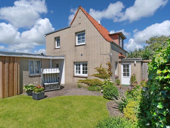 Ferienhaus für 3 Personen, mit Terrasse und Garten - 1