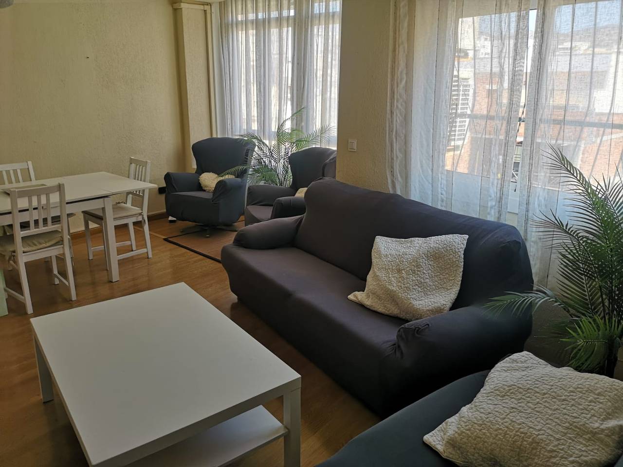 Apartamento entero, Apartamento 'Casa Rosina' cerca del mar con Wi-Fi in Almería, Costa De Almería