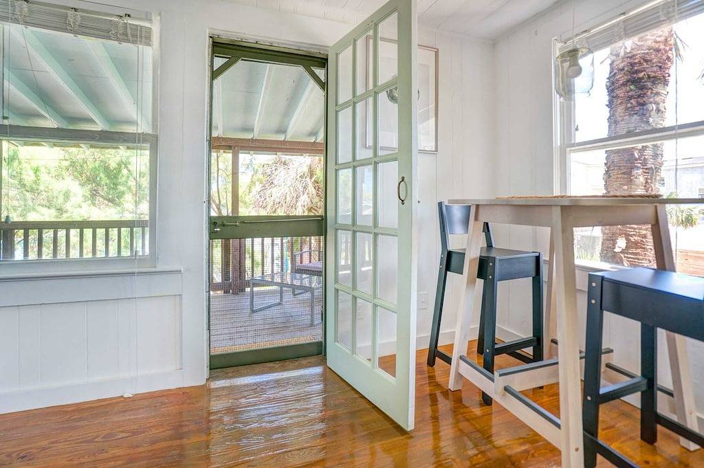 Ganze Wohnung, Marvelous Mermaid Beach Bungalow, Dog-Friendly in Vilano Beach, St. Johns County