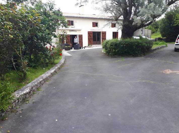 Gîte pour 6 personnes, avec jardin et terrasse à Cozes - 2