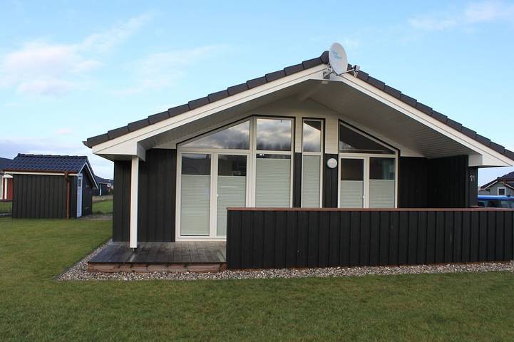 Ferienhaus für 4 Personen, mit Terrasse und Sauna sowie Garten - 1
