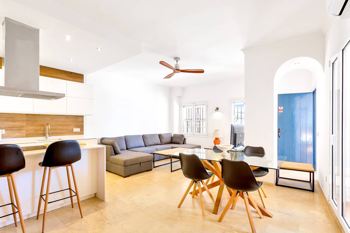 Geheel appartement, A24 Cabopino in Playa Cabopino, Marbella