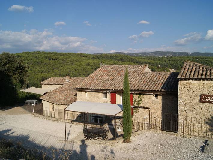 Gîte pour 6 personnes, avec vue et jardin à Saumane-de-Vaucluse - 3