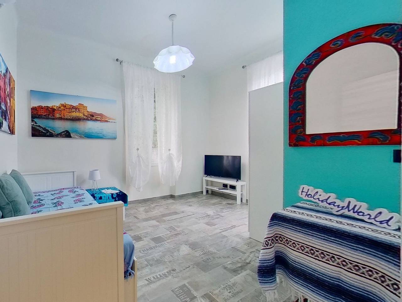 Appartamento intero, Wohnung 'Viola's House in Ponente (Genova), Genoa