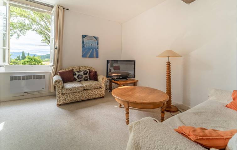 Luxus-Apartment mit Pool, WiFi und Parkplatz, in der Nähe von Chalabre Zentrum in Chalabre, Limoux und Umgebung