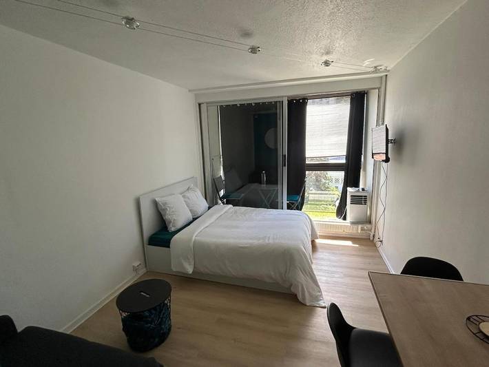 Gîte pour 2 personnes, avec balcon et vue dans Office De Tourisme De Royat Chamalieres - 2