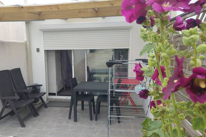 Gîte pour 2 personnes, avec terrasse à Esnandes