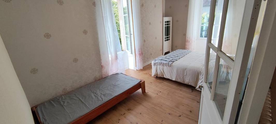 Location de vacances pour 14 personnes, avec jardin et vue à Saint-Père (Yonne) - 4